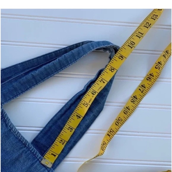 Vintage Blue and White Shoulder Bag with Floral Design - Picture 5 of 5